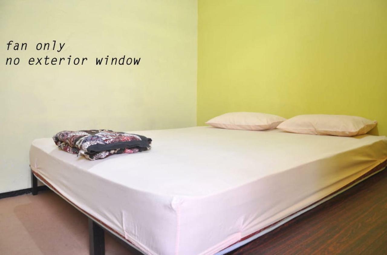 The Sleepingroom Hostel Yogyakarta Exteriér fotografie